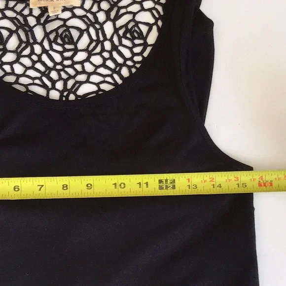 Black Swan Crochet Drape Back Tank Top - Picture 8 of 9